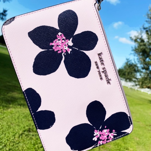 Kate Spade Grand Floral L-zip Wristlet - Picture 9 of 9